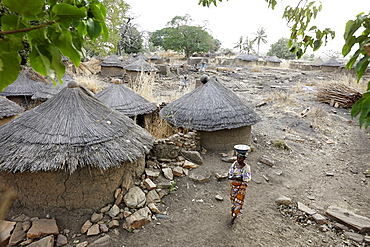 Women getting water, Taneka-Beri, Benin
