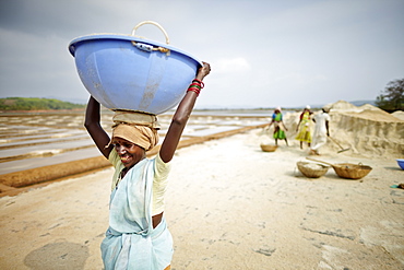 Women working at a salt mine, Grama Panchayat lagune, Gokarna, Karnataka, India