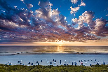 Sunset over the sea, Wenningstedt, Sylt Island, North Frisian Islands, Schleswig-Holstein, Germany