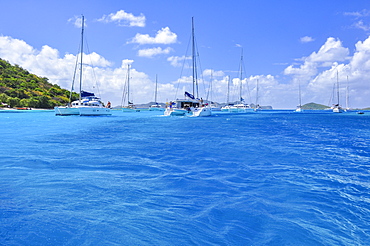 sailing ships on the sea in front of Petit Rameau island, Tobago Cays, St. Vincent, Saint Vincent and the Grenadines, Lesser Antilles, West Indies, Windward Islands, Antilles, Caribbean, Central America