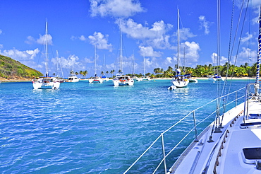 view from a yacht in the harbour to sailing ships and catamarans, sea, Saltwhistle Bay, Mayreau, Tobago Cays, St. Vincent, Saint Vincent and the Grenadines, Lesser Antilles, West Indies, Windward Islands, Antilles, Caribbean, Central America