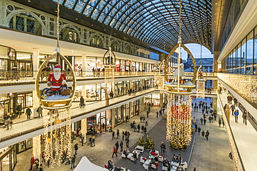 Mall of Berlin, Atrium, christmas illuminations, Leipiziger Platz, Berlin, Germany