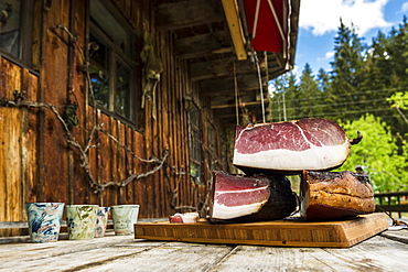 Black Forest Ham, Untermuehlbachhof, St.Georgen-Peterzell, Black Forest, Baden-Wuerttemberg, Germany