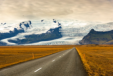 Road, Ring Road, Glacier, Vatnajoekull, Mountains, Iceland, Europe