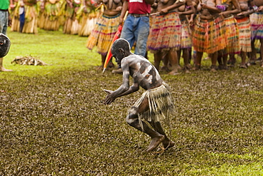 Snake man Warakala at Singsing Dance, Lae, Papue New Guinea, Oceania