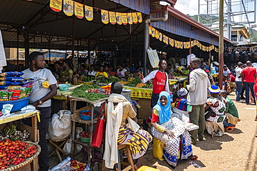 Fruit and vegetables for sale in the Kimironko market, Kigali, Kigali Province, Rwanda, Africa