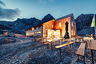 Twilight Totalphütte in the Rätikon above the Lünersee, Vorarlberg, Austria, Europe