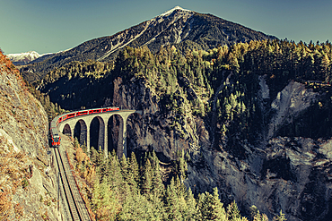 Train on the Landwasser Viaduct in Graubünden, Switzerland, Europe