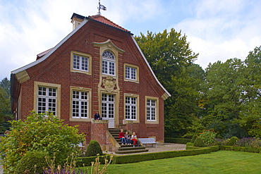 Outdoor photo, Day, Late summer, Haus Rueschhaus, J.C.Schlaun, Annette von Droste-Huelshoff, Drostemuseum, Muenster-Nienberge, Muensterland, Northrhine-Westfalia, Germany, Europe