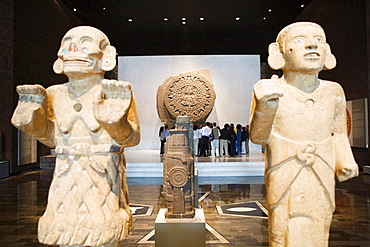 Entrance Hall with the aztec stone of the sun, National Anthropology Museum, Museo Nacional de Antropologia, Mexico City, Mexico D.F., Mexico