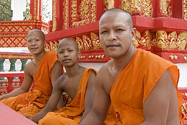 Buddhistic monks at a temple, Udong, Phnom Penh Province, Cambodia, Asia