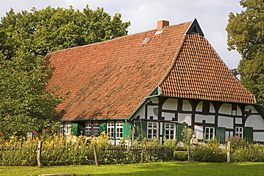 oven, farmhouse Museum at the Woehler-Dusche Farm, Isernhagen, Hanover region, Lower Saxony, Germany