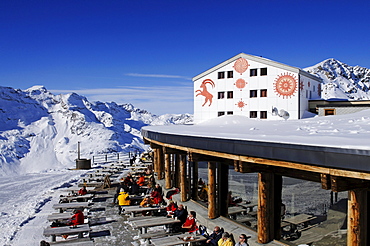 Chamaenna Chalet, Diavolezza, Grisons, Switzerland