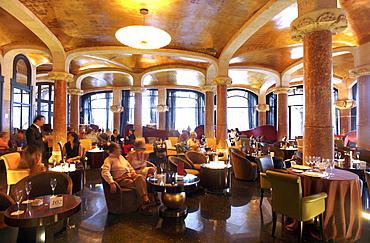 Cafe Viennese, Hotel Casa Fuster, Barcelona, Catalonia, Spain