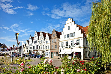 Houses at market square, Friedrichstadt, Schleswig-Holstein, Germany