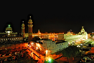 Golden Temple at night, Sikh holy place, Amritsar, Punjab, India, Asia