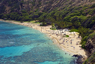 Beach of Hanauma Bay, Oahu, Pacific Ocean, Hawaii, USA