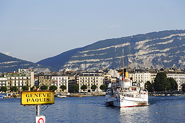 Excursion boat on Lake Geneva, Geneva, Canton of Geneva, Switzerland