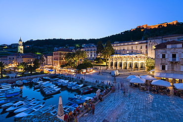 Harbour and palace hotel at the Old Town in the evening, Hvar, Hvar Island, Dalmatia, Croatia, Europe