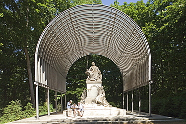 The Richard-Wagner-Denkmal, Grosser Tiergarten in Berlin, sculpted by Gustav Eberlein Berlin, Germany