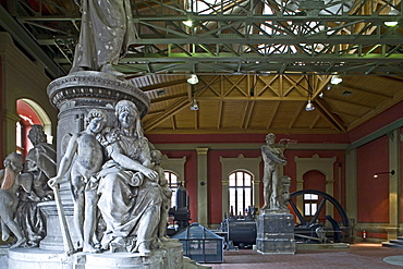 Lapidarium, in former pump house, knights, angels, kings, Berlin
