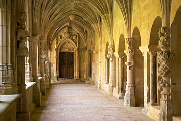 Cloister and Vault in Abbaye de Cadouin, The Way of St. James, Roads to Santiago, Chemins de Saint-Jacques, Via Lemovicensis, Cadouin, Dept. Dordogne, RâˆšÃ‰Â¬Â©gion Aquitaine, France, Europe