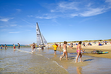 People on beach, Westerland, Sylt Island, Schleswig-Holstein, Germany