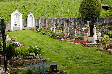 Cemetery with graves, Maria Weissenstein pilgrimage church, Petersberg, Deutschnofen, South Tyrol, Italy