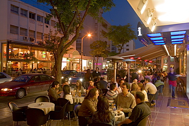 People sitting in an outdoor cafe in the evening, Archiepiskopou Makariou Street, nightlife, Lefkosia, Nicosia, South Cyprus, Cyprus