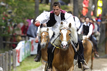 Tournament, Oswald von Wolkenstein Ritt, Event 2005, Voelser Weiher, Voels am Schlern, South Tyrol, Italy