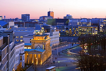 brandenburg gate, quadriga, view from Reichtstag dome, background new american embassy, Tiergarten, Berlin