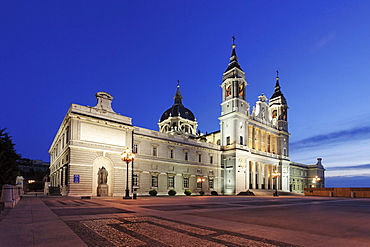 Catedral de Nuestra Senora de la Almudena in the evening, Madrid, Spain