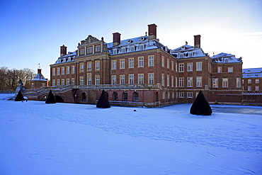 Nordkirchen moated castle, Muensterland, North Rhine-Westphalia, Germany