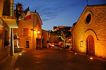 Houses and street in the evening light, Greoux les Baines, Provence, France, Europe