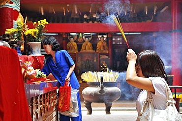 Quan Am Pagode in Cholon Quarter, Saigon, Ho Chi Minh City, Vietnam