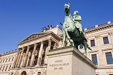 Reconstructed Brunswick Palace, now a shopping centre with Equestrian Monument of Friedrich Wilhelm, Brunswick, Braunschweig, Lower Saxony, Northern Germany