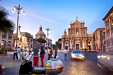 Cathedral, Piazza Duomo, Catania, Sicily, Italy