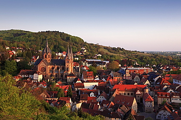 View over the town to the cathedral, Parish church of St. Peter, Heppenheim, Hessische Bergstrasse, Hesse, Germany