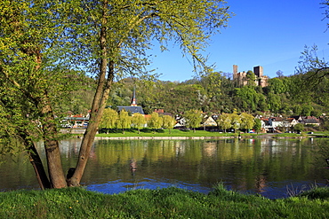 View over Main river to Henneburg castle, Stadtprozelten, Main river, Odenwald, Spessart, Franconia, Bavaria, Germany