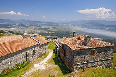 Chapel with view to Rio Mino, Monte Santa Tecla, Celts village, Camino Portugues, Way of St. James, Camino de Santiago, pilgrims way, province of Pontevedra, Galicia, Northern Spain, Spain, Europe