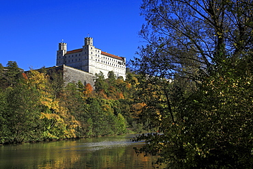 Willibaldsburg castle, near Eichstaett, nature park Altmuehltal, Franconian Alb, Franconia, Bavaria, Germany