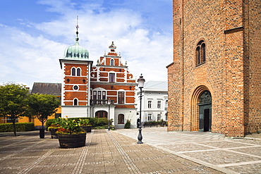 Market Place and porch of St. Mary's church in the old town of Ystad, Skane, South Sweden, Scandinavia, Europe