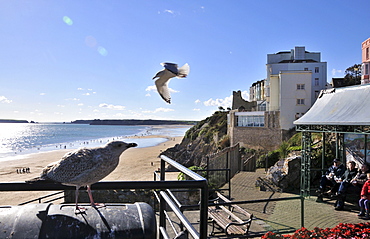 Seapromenade at Tenby, Pembrokeshire, south-Wales, Wales, Great Britain