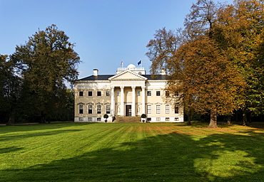 Woerlitz Castle, architect Friedrich Wilhelm von Erdmannsdorff, Woerlitz, Dessau, Saxony-Anhalt, Germany