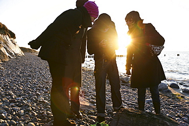 Walkers at beach, Baltic sea spa Ahrenshoop, Mecklenburg-Western Pomerania, Germany