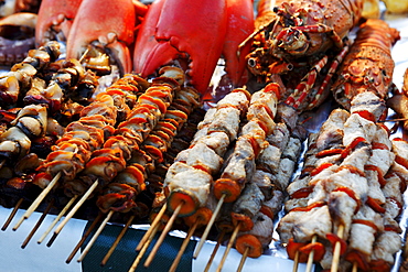 Fish skewers at a stand at the night market, Forodhani Gardens, Stonetown, Zanzibar City, Zanzibar, Tanzania, Africa