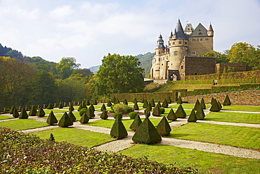 Schloss Buerresheim, Baroque garden, Mayen, Vulkaneifel, Eifel, Rhineland-Palatinate, Germany, Europe