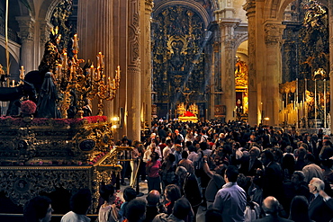 Crowd at the church El Salvador on Palm Sunday, Semana Santa, Sevilla, Andalusia, Spain, Europe