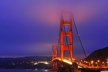 Golden Gate Bridge, fog, San Francisco, California, USA