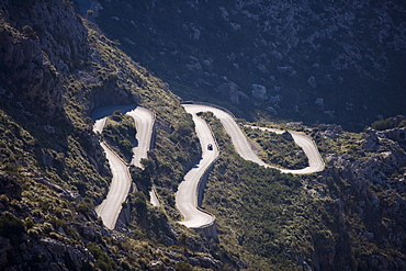 Oldtimer on Serpentines of Sa Calobra Mountain Road, Rally Classico Isla Mallorca, near Cala de Sa Calobra, Mallorca, Balearic Islands, Spain